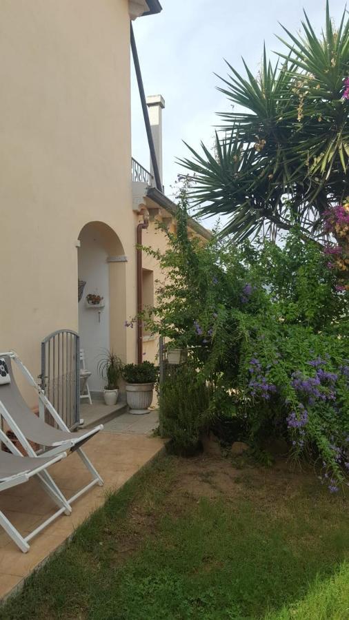 B&B Villa Orchidea Olbia Buitenkant foto